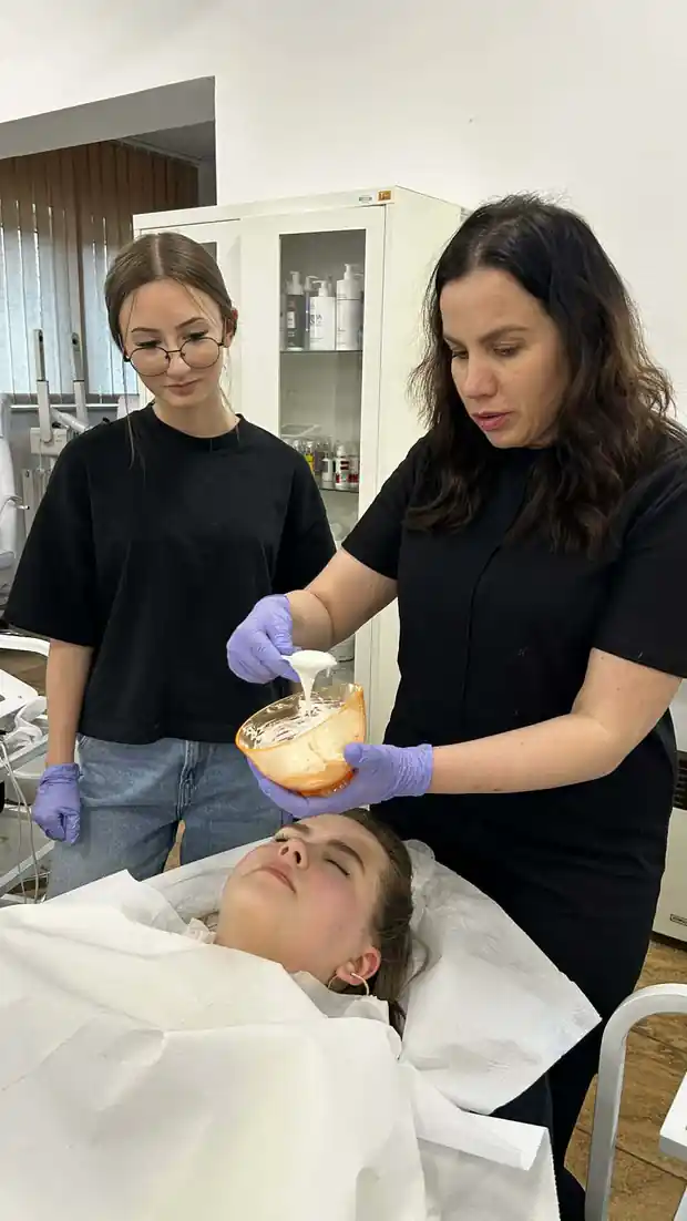 Zajęcia laboratoryjne w Kielnarowej — zdjęcie 3